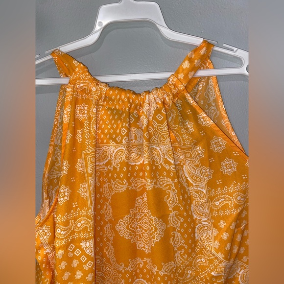 New York & Company High Neck Blouse 🍊 - Picture 4 of 7